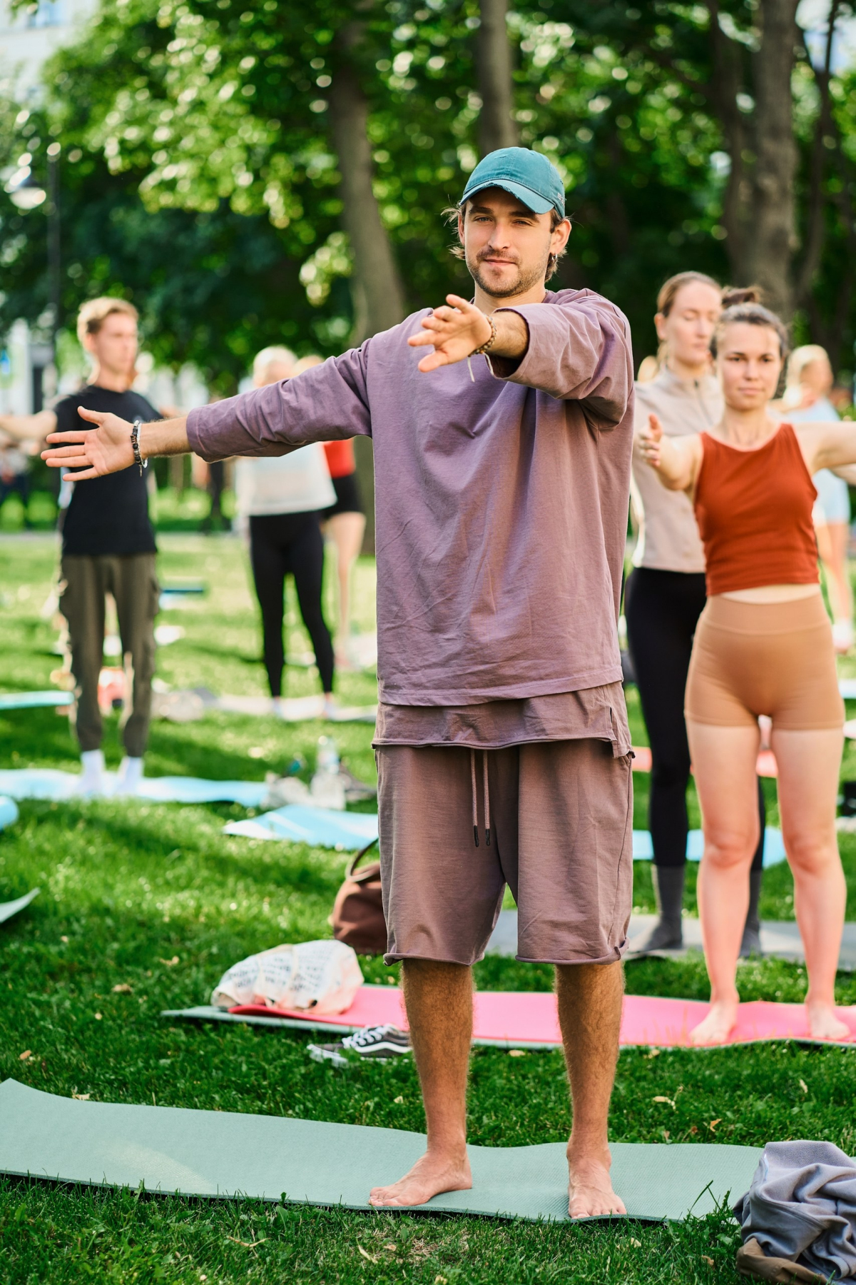 Все про масштабную открытую тренировку «СИЯЙ! Йога» в центре Москвы. Spirit. Fitness. «Лето в Москве». «Сделано в Москве». «Молодёжь Москвы». Глянцевый журнал Redesign (Редизайн). www.redesign-home.ru
