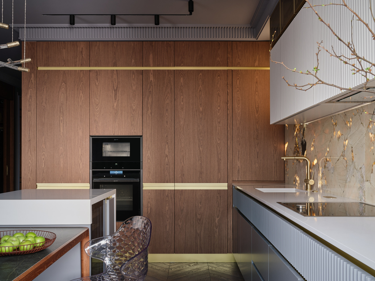 Геометрия элегантности от AURA INteriors: интерьер 62м² для одной, но очень взыскательной. Ольга Мизрах, Ник Руденко. Глянцевый журнал Redesign (Редизайн). www.redesign-home.ru