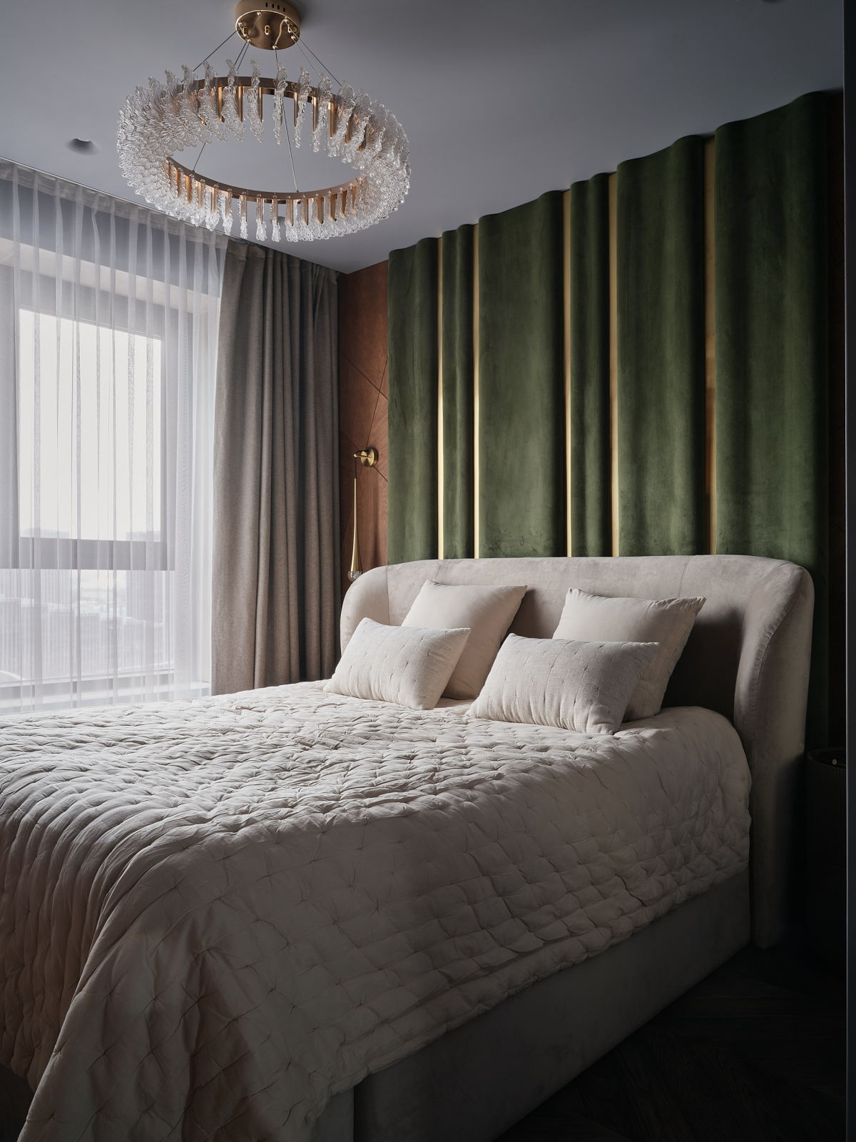 Геометрия элегантности от AURA INteriors: интерьер 62м² для одной, но очень взыскательной. Ольга Мизрах, Ник Руденко. Глянцевый журнал Redesign (Редизайн). www.redesign-home.ru